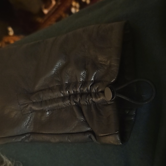 COS black leather gloves  XS / S NWT - Picture 4 of 4